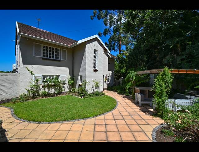 4 BEDROOM HOUSE SOLD IN COWIES HILL